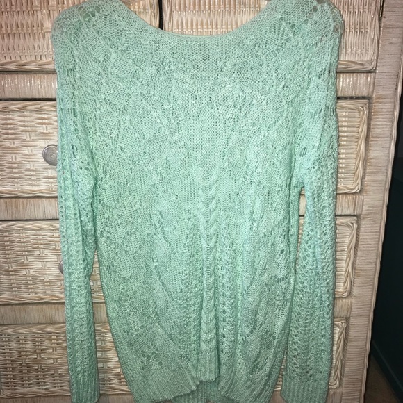 Sweater - Picture 1 of 2